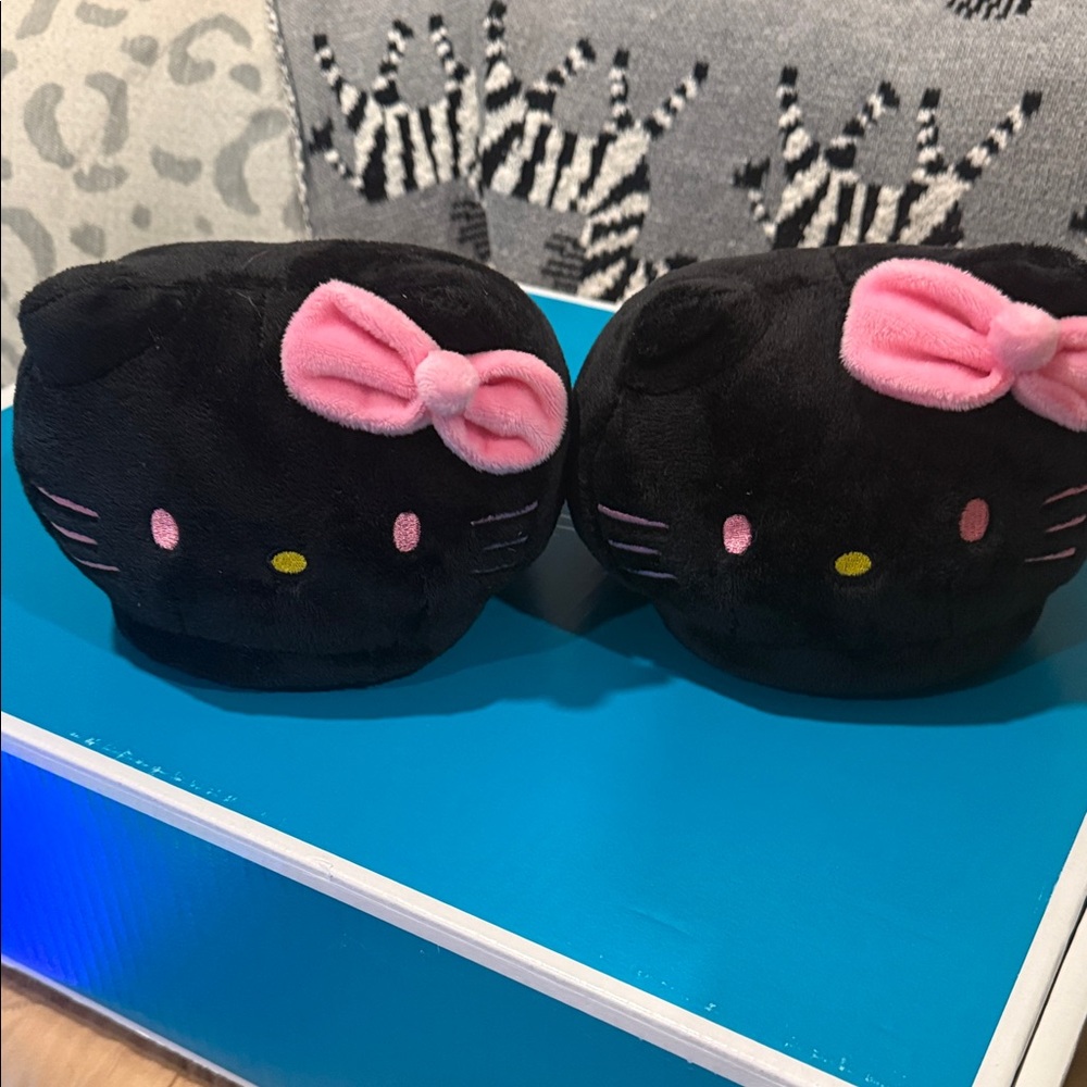 Sanrio Black Slippers with Pink Bows